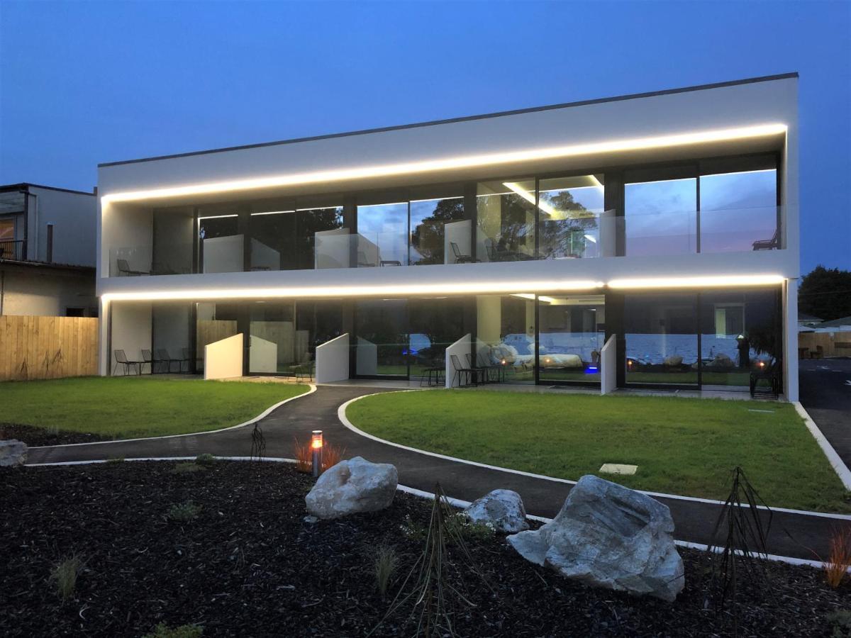 Fiordland Lakeview Motel And Apartments Te Anau Exterior photo